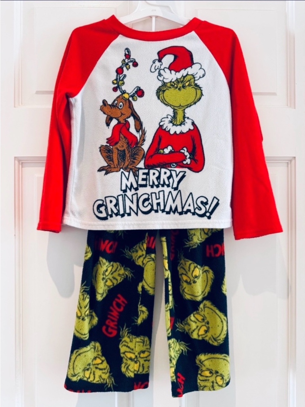 Dr. Seuss Grinch “Merry Grinchmas” Fleece Pajama Set XS 4/5 Christmas